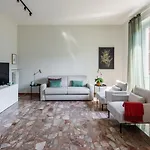 Aeterna Suites Roma